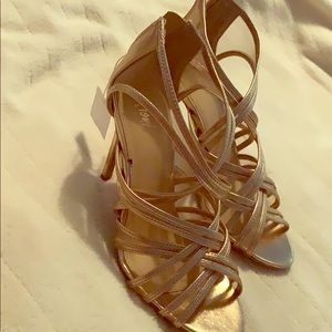 Brand new. Never worn